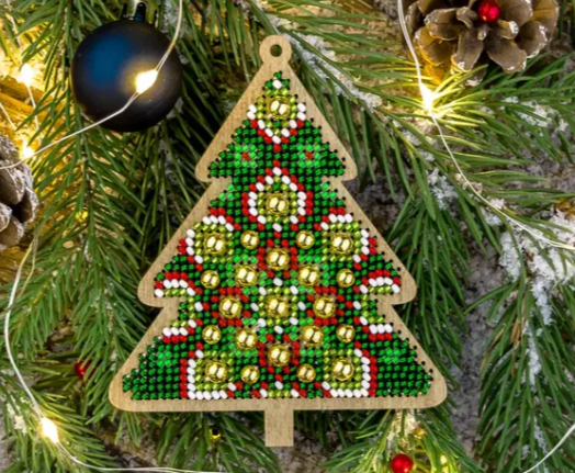 ,Siuvinėjimo karoliukais rinkinys žaisliukas Žaliai Raudona Eglutė (Wonderland FLK-396)